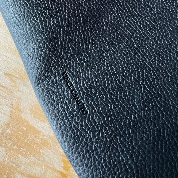 VINCE CAMUTO black vegan leather shoulder tote bag - Picture 3 of 6